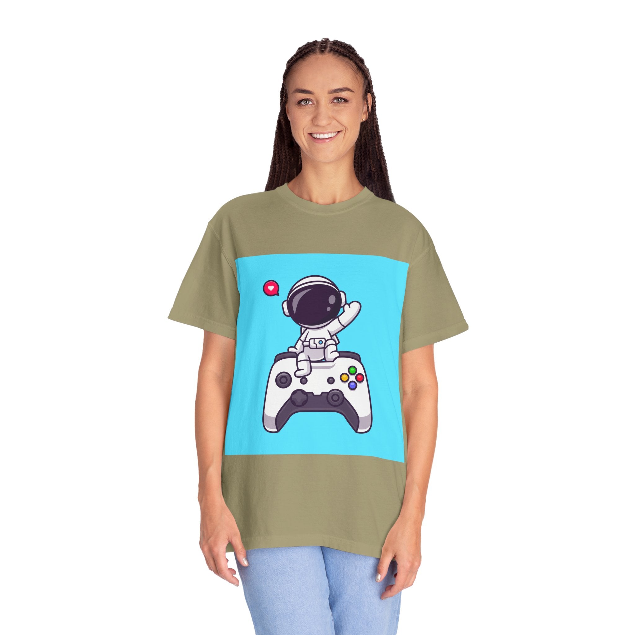 Astronaut Gamer T-Shirt, Unisex Gaming Shirt, Space-Themed Shirt, Gift for Gamers, Creative Casual Wear