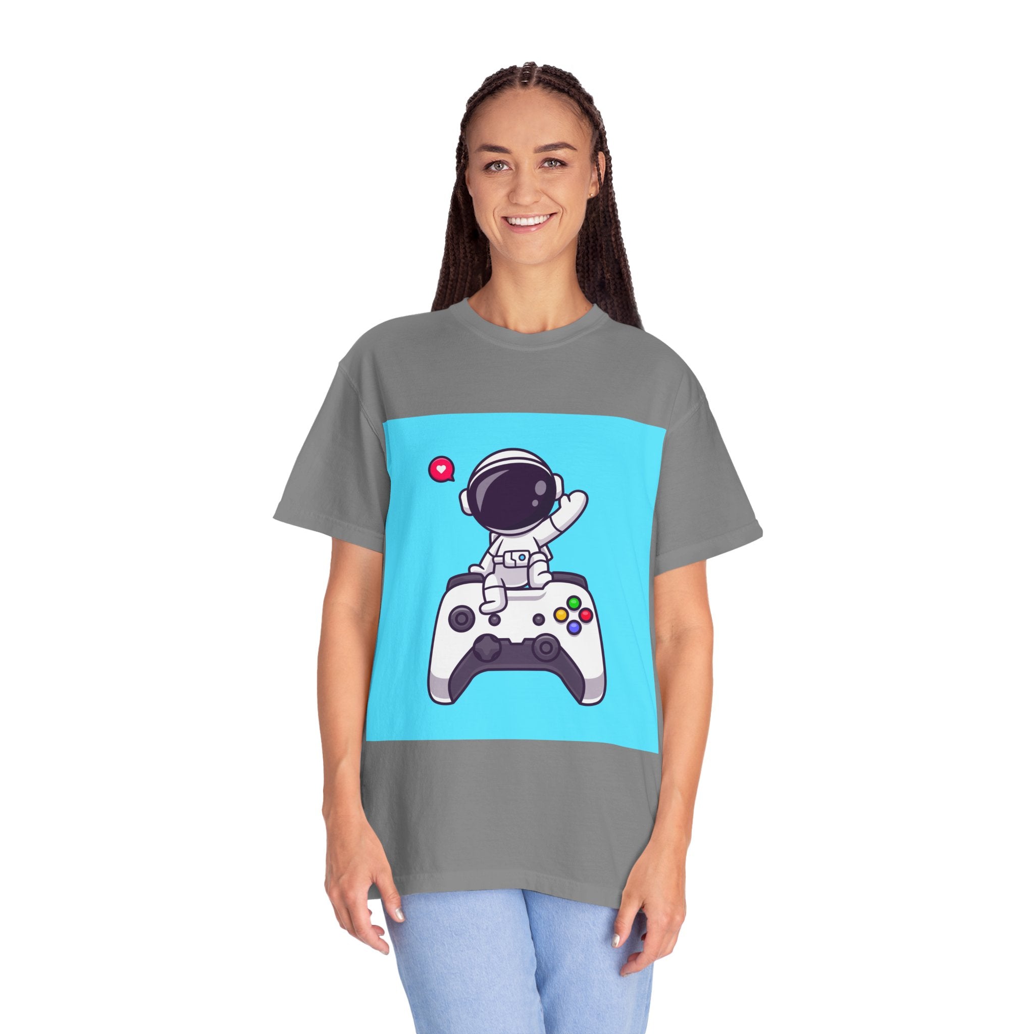Astronaut Gamer T-Shirt, Unisex Gaming Shirt, Space-Themed Shirt, Gift for Gamers, Creative Casual Wear