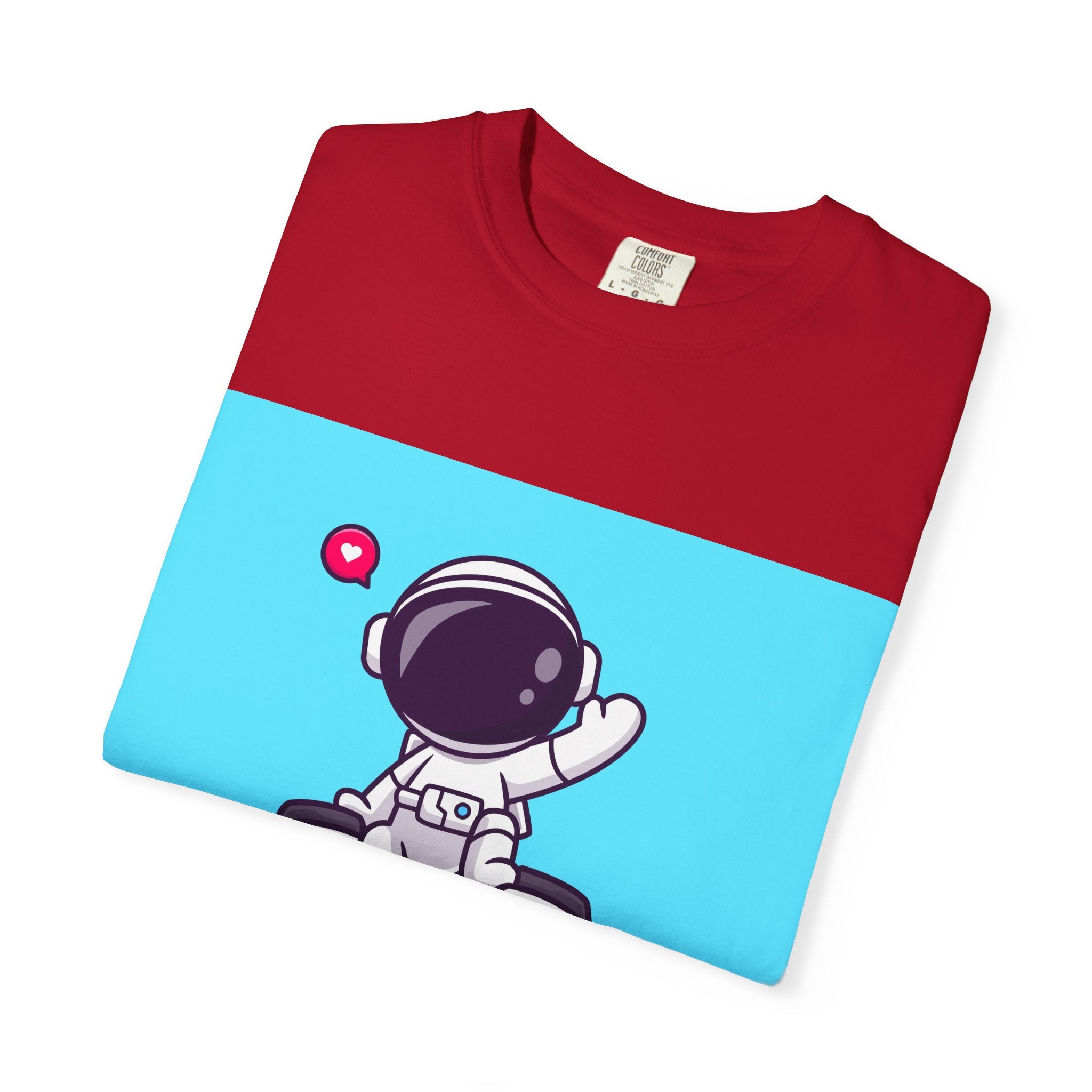 Astronaut Gamer T-Shirt, Unisex Gaming Shirt, Space-Themed Shirt, Gift for Gamers, Creative Casual Wear