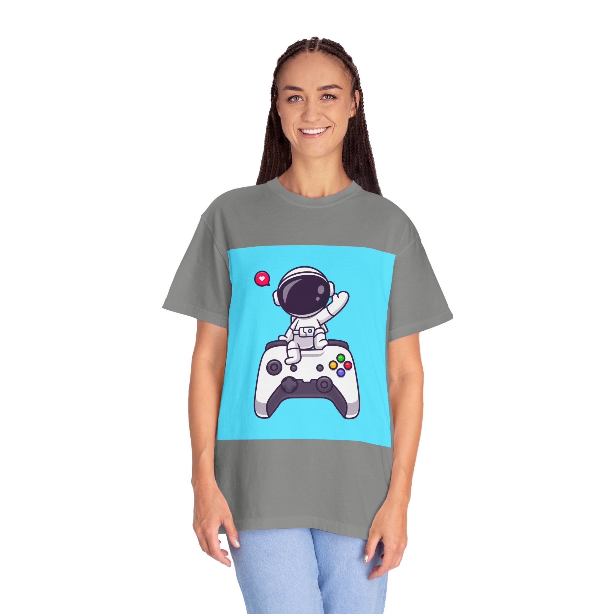 Astronaut Gamer T-Shirt, Unisex Gaming Shirt, Space-Themed Shirt, Gift for Gamers, Creative Casual Wear