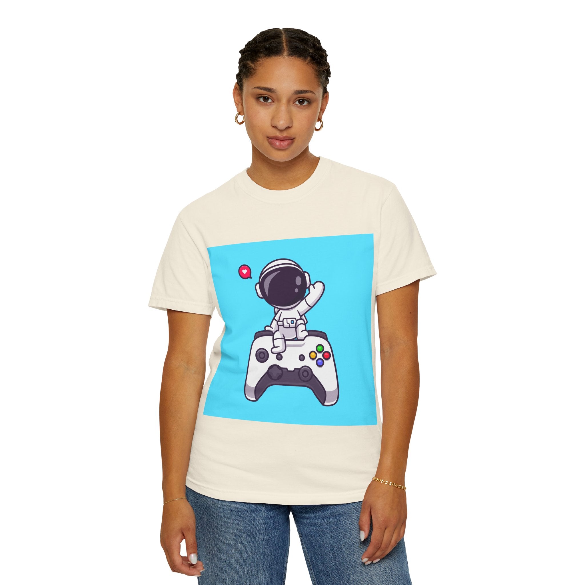 Astronaut Gamer T-Shirt, Unisex Gaming Shirt, Space-Themed Shirt, Gift for Gamers, Creative Casual Wear