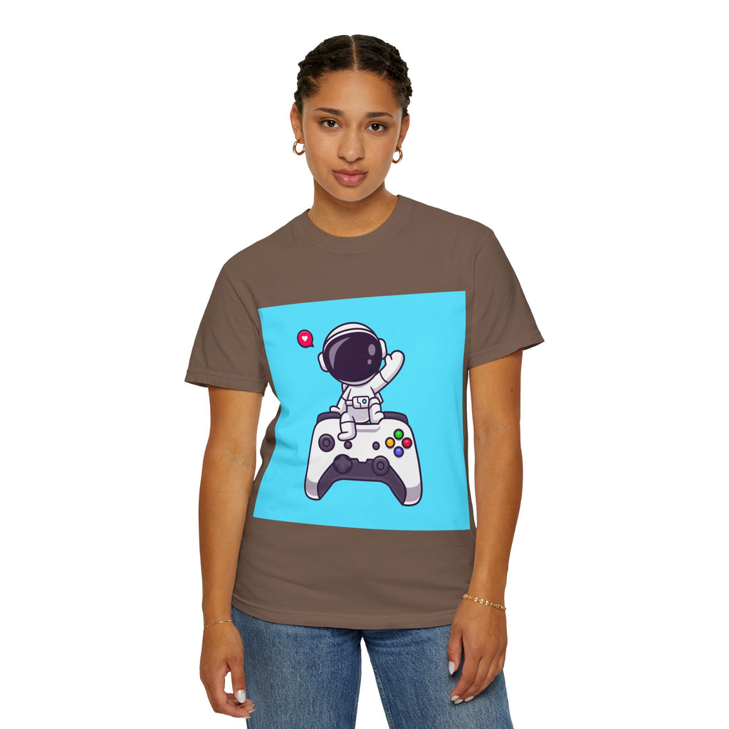 Astronaut Gamer T-Shirt, Unisex Gaming Shirt, Space-Themed Shirt, Gift for Gamers, Creative Casual Wear