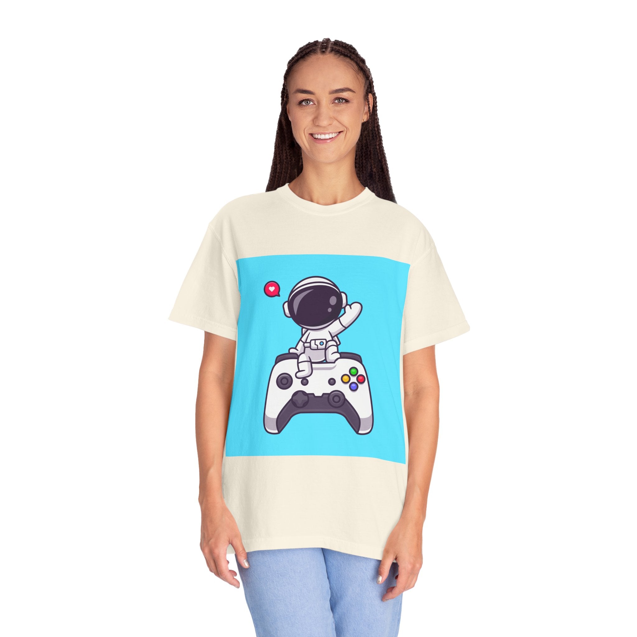 Astronaut Gamer T-Shirt, Unisex Gaming Shirt, Space-Themed Shirt, Gift for Gamers, Creative Casual Wear