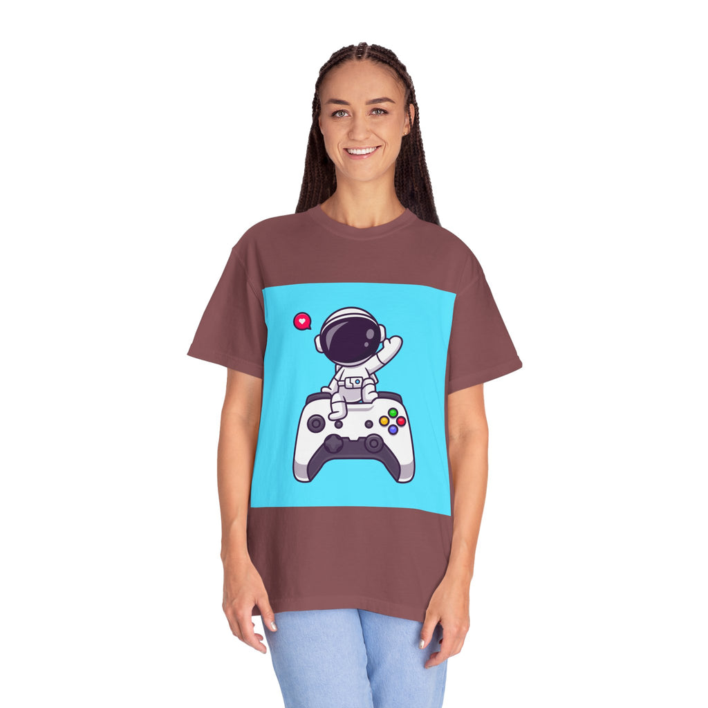 Astronaut Gamer T-Shirt, Unisex Gaming Shirt, Space-Themed Shirt, Gift for Gamers, Creative Casual Wear