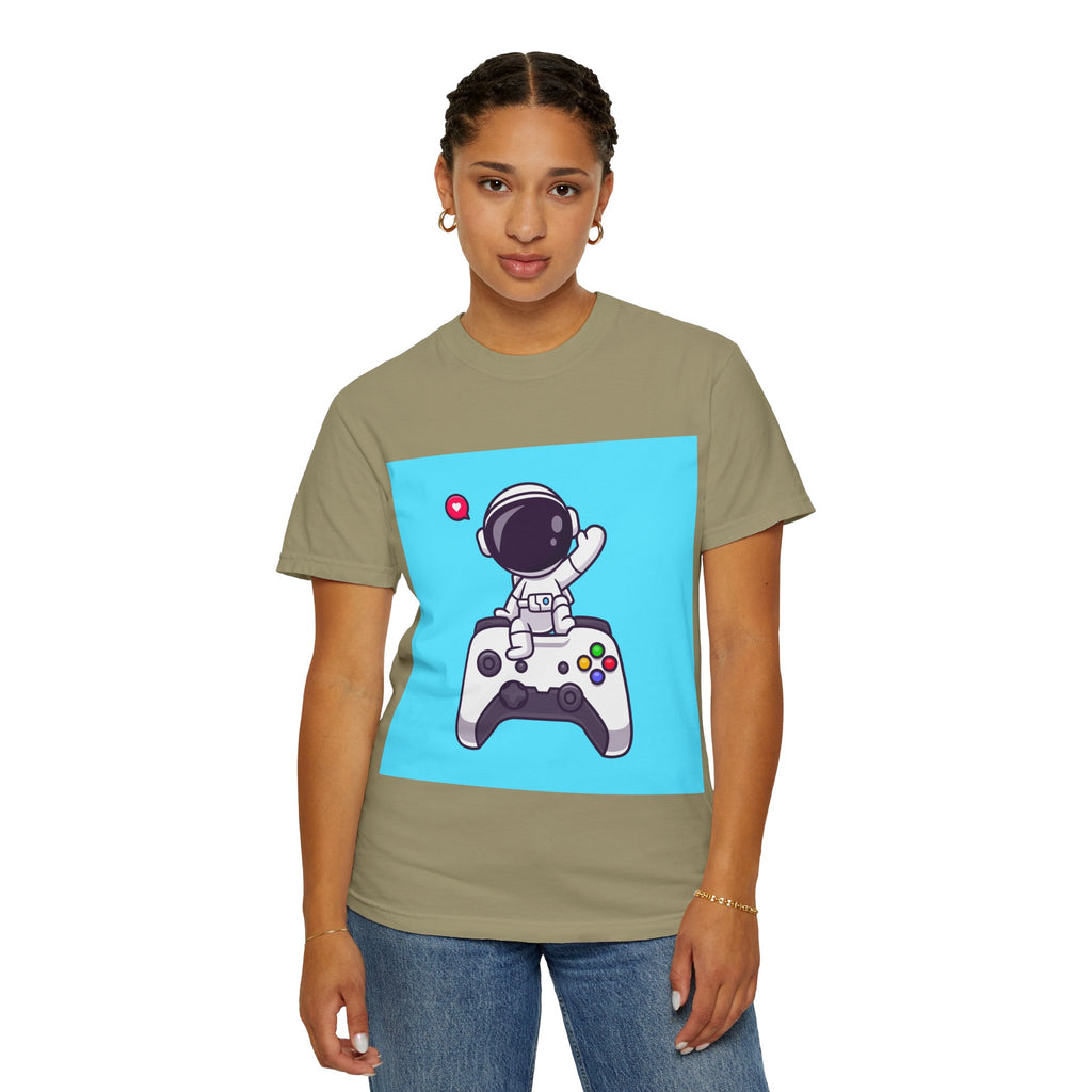 Astronaut Gamer T-Shirt, Unisex Gaming Shirt, Space-Themed Shirt, Gift for Gamers, Creative Casual Wear